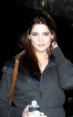 Ashley Greene Hairstyle