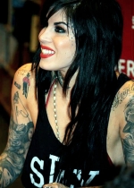 Kat Von D Hot