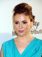 Alyssa Milano Wallpaper