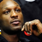  Lamar Odom Hits Back at Father