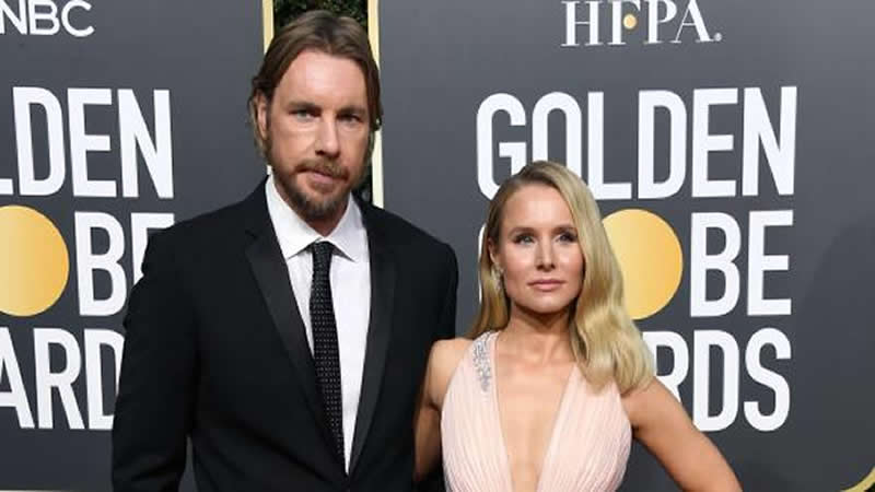  Kristen Bell Shares Husband Dax Shepard’s Reaction to Her New Netflix Rom-Com