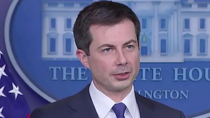  Pete Buttigieg Slams J.D. Vance as “Election Denier” After Vance’s Endorsement of Trump’s 2020 Claims