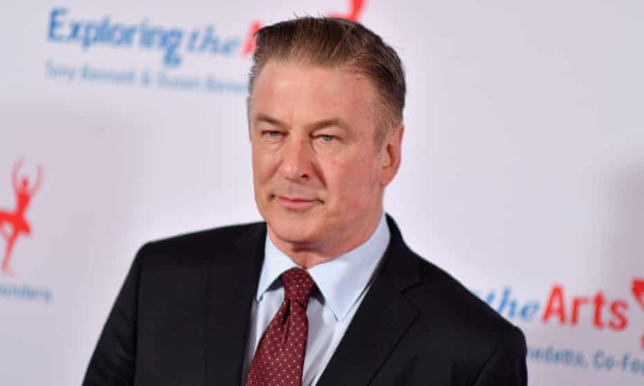  Alec Baldwin Pleads Not Guilty in Reinstated Rust Shooting Case