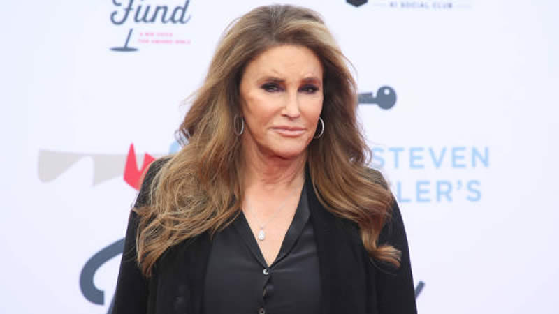  Caitlyn Jenner Spills Kardashian Family Secrets in Explosive New Docuseries!