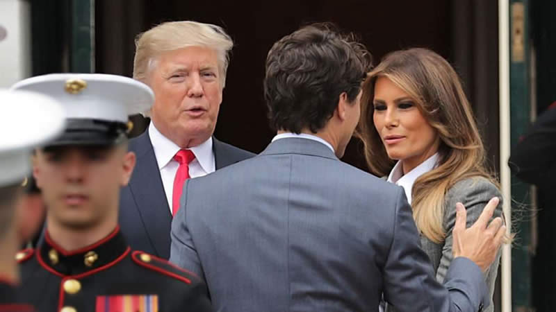  Trump Revives Conspiracy Theory About Justin Trudeau’s Parentage in Upcoming Book