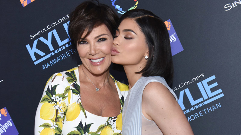  Kylie Jenner Fights Kris Jenner’s Plans ‘Doesn’t Want to Make It More of a Spectacle’