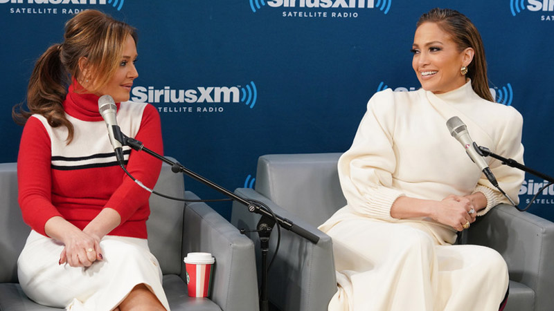 Jennifer Lopez and Leah Remini