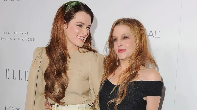  Riley Keough Opens Up About Her Heartbreaking Struggle with the Loss of Mom Lisa Marie and Brother Benjamin